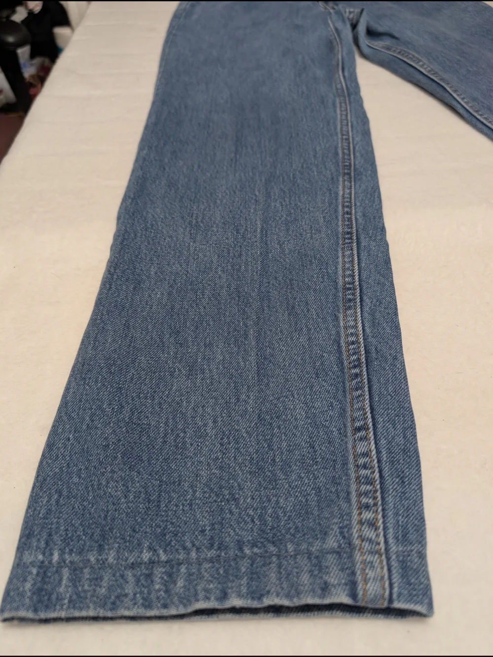 Levi's Women's Straight Jeans in Medium Blue Denim Size 10/M